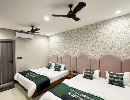 Double AC room at Hotel Rajshree Inn