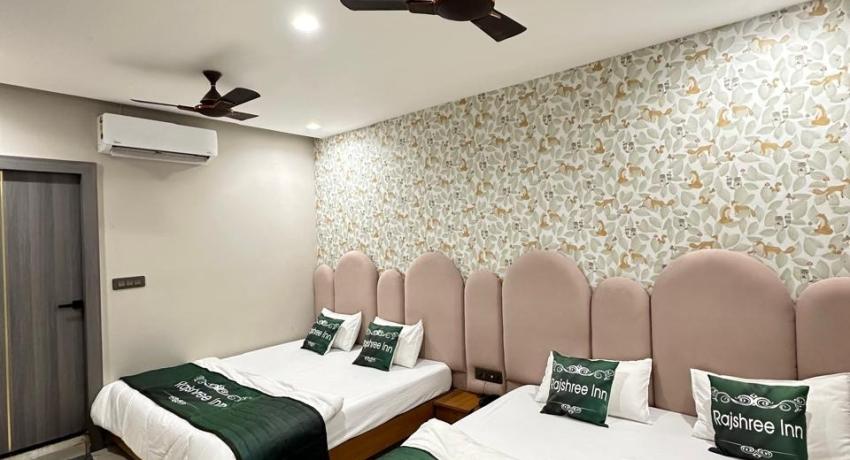 Double Bed Deluxe Room